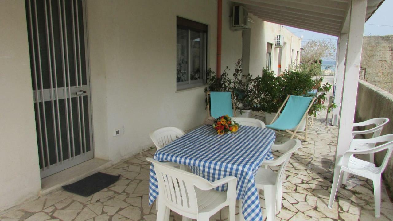 Appartamento Spiaggia Playa Кастеламаре дел Голфо Екстериор снимка