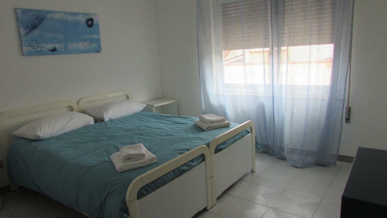 Appartamento Spiaggia Playa Кастеламаре дел Голфо Екстериор снимка
