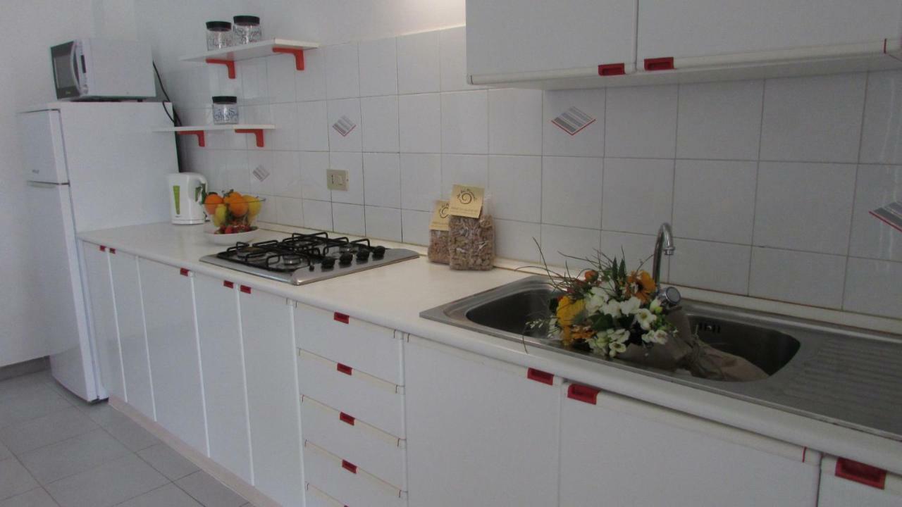Appartamento Spiaggia Playa Кастеламаре дел Голфо Екстериор снимка